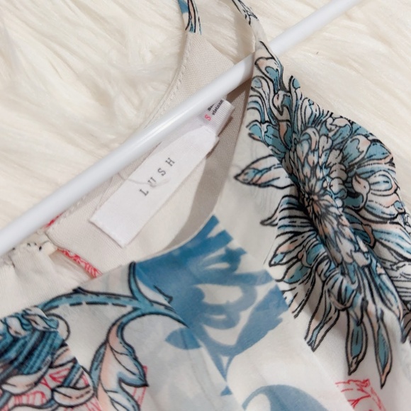 LUSH Women's Multicolor Floral Print Sleeveless Halter Romper Size S - Picture 7 of 8